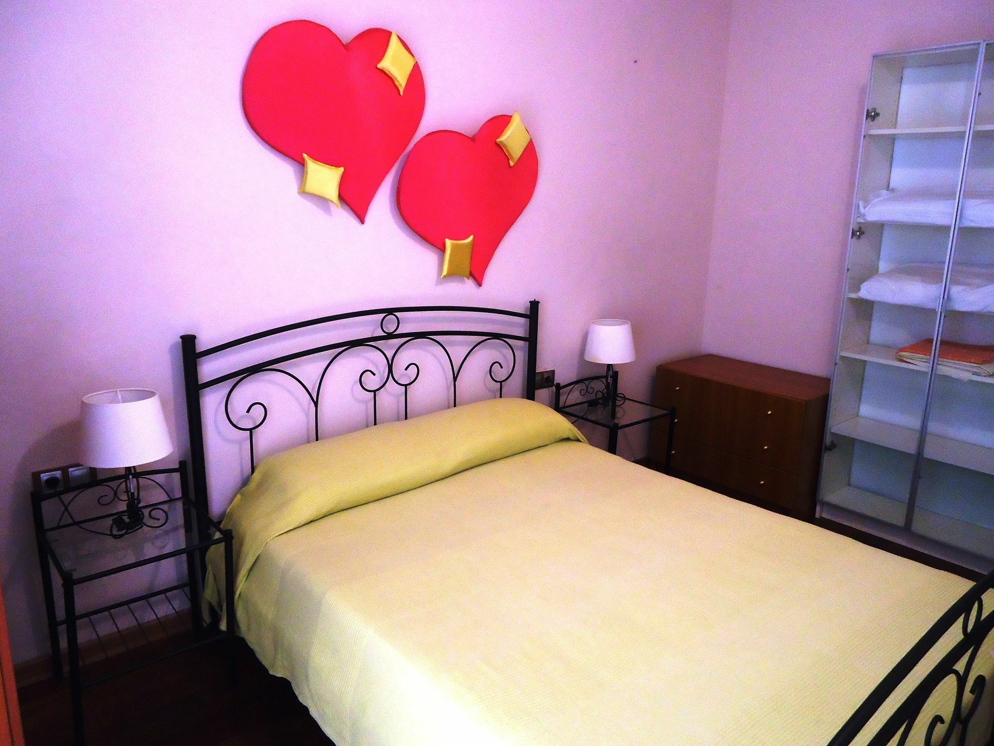 Oliveras Appartement *